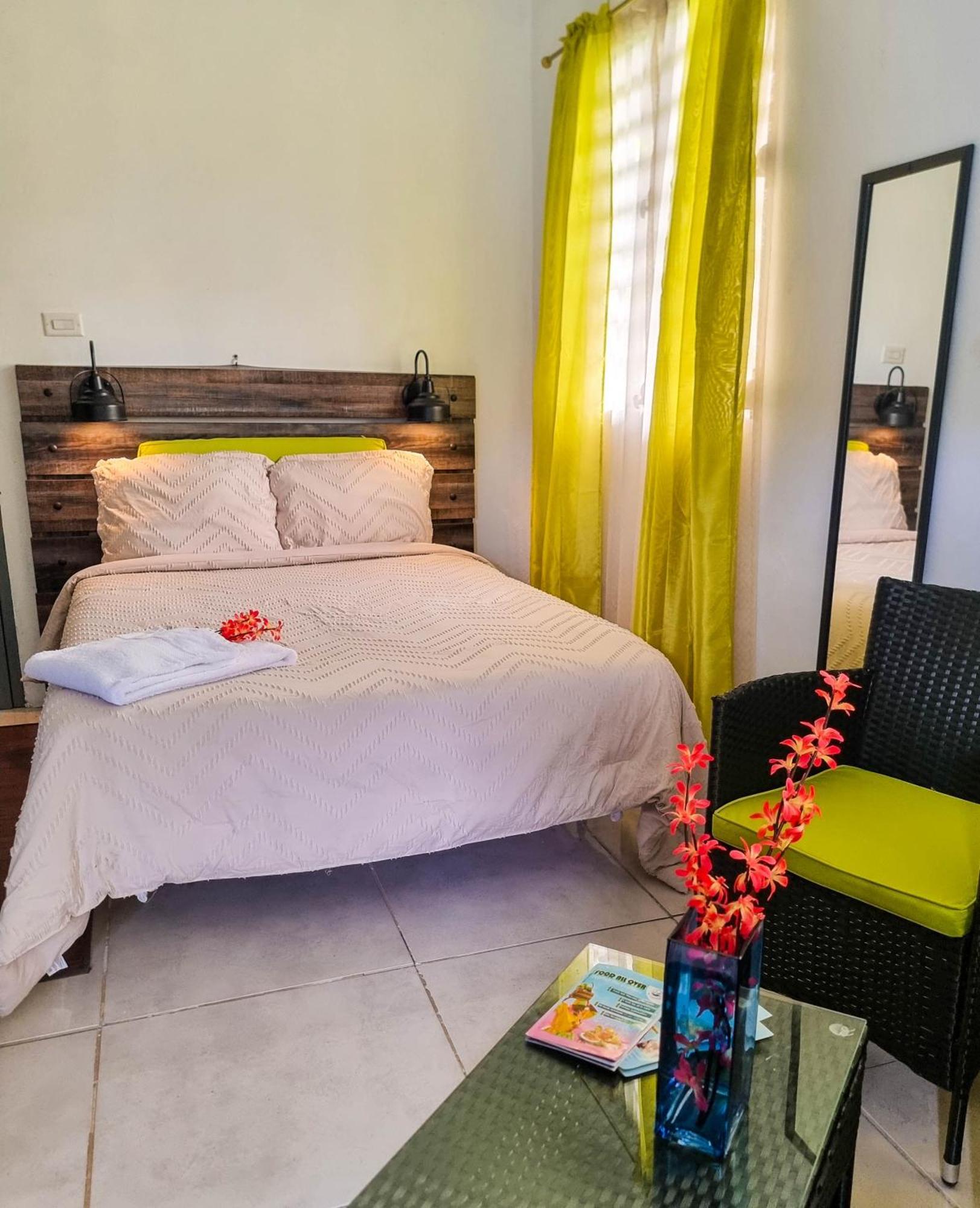 Cattleya Flor Hotel Oranjestad  Luaran gambar